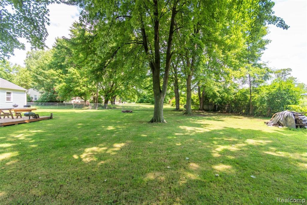 826 Michelson Road Rochester Hills, MI 48307 - Photo 32 of 34