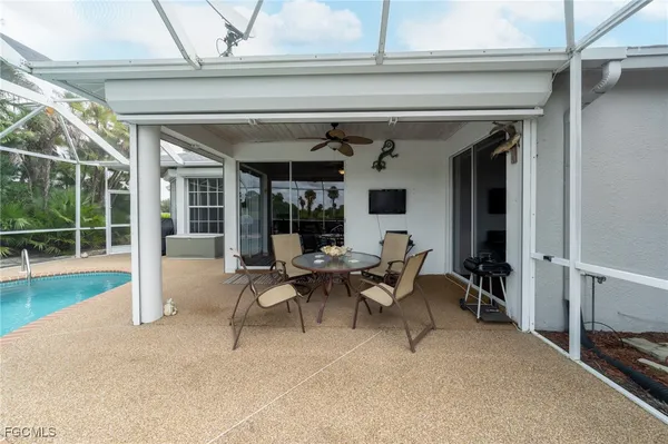 $287,500 | 620 Mirror Lakes Falls Lane, Lehigh Acres, FL 33974