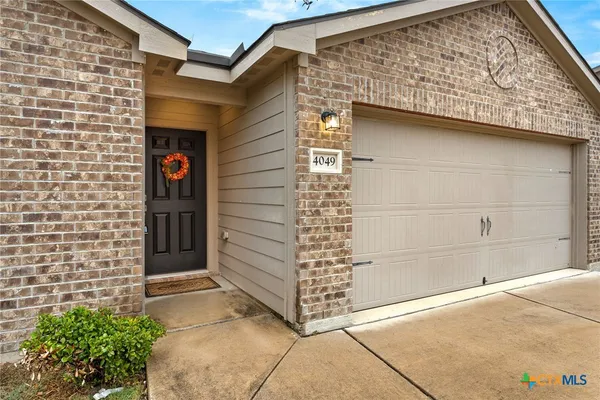 a view of front door of house