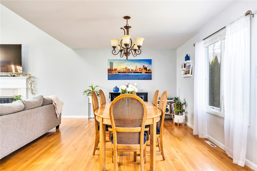 65 Narrows Road Bristol, RI 02809 - Photo 13 of 38