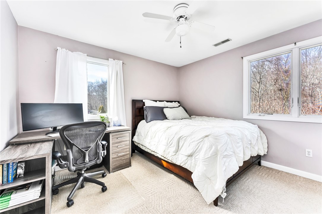 65 Narrows Road Bristol, RI 02809 - Photo 25 of 38