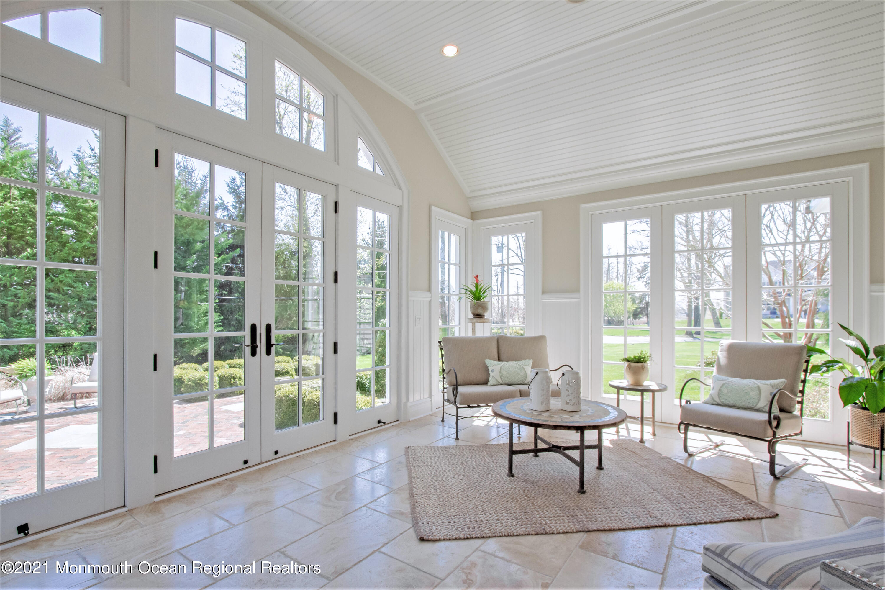 21 Conover Lane Rumson, NJ 07760 - Photo 13 of 40 a living room with furniture and a large window