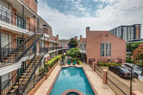 $399,000 | 3208 Cole Avenue, Unit 2202, Dallas, TX 75204