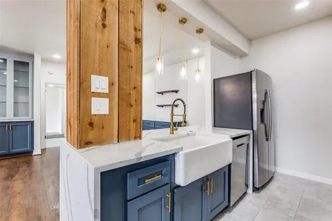 $399,000 | 3208 Cole Avenue, Unit 2202, Dallas, TX 75204