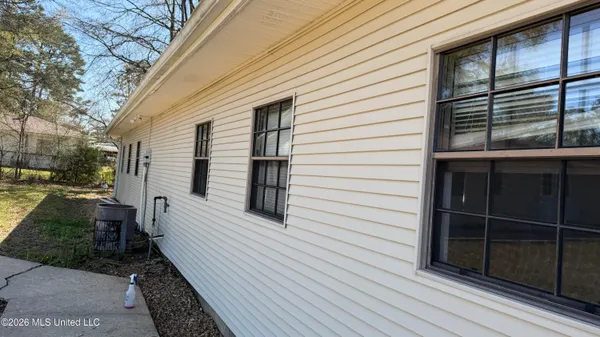 $200,850 | 818 Marion Boulevard, Unit A, Forest, MS 39074