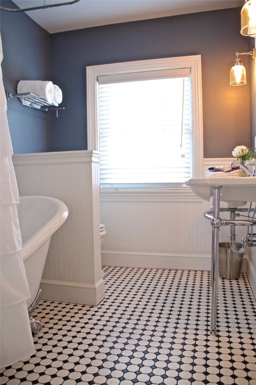 241 Butler Avenue Providence, RI 02906 - Photo 29 of 38