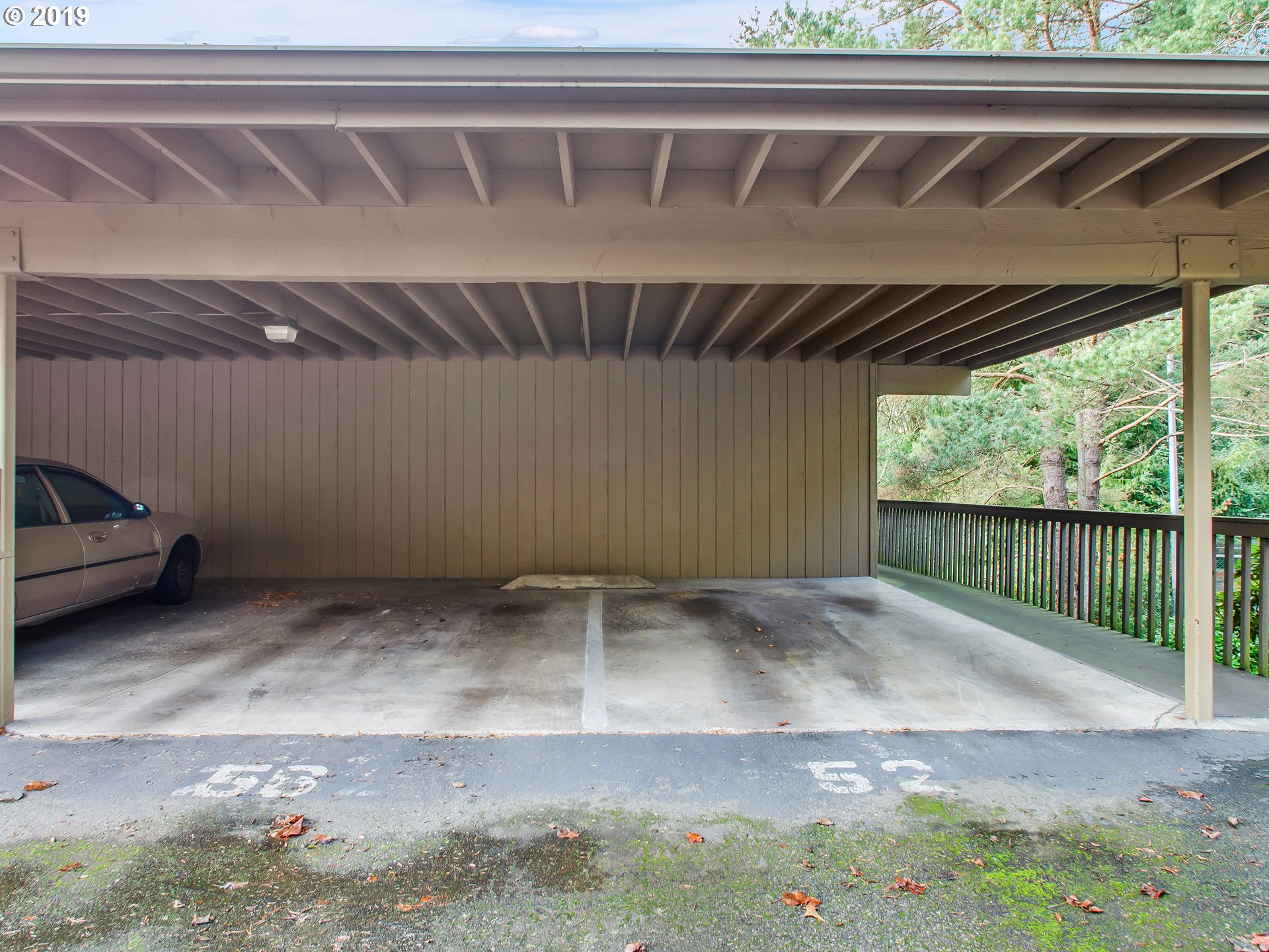 7550 Southwest Barnes Road, Unit H Portland, OR 97225 - Photo 18 of 30 Parking