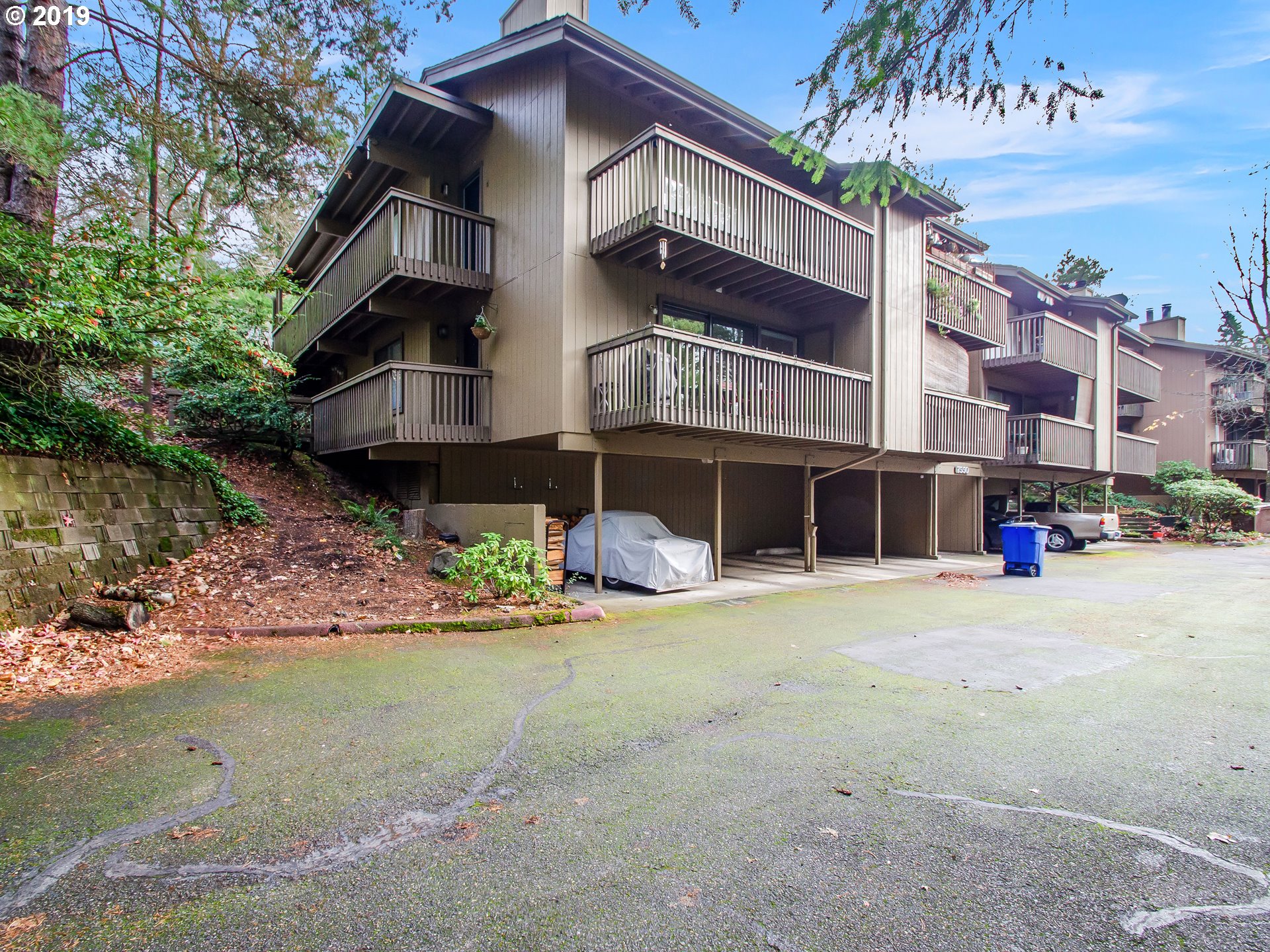 7550 Southwest Barnes Road, Unit H Portland, OR 97225 - Photo 20 of 30 Balcony