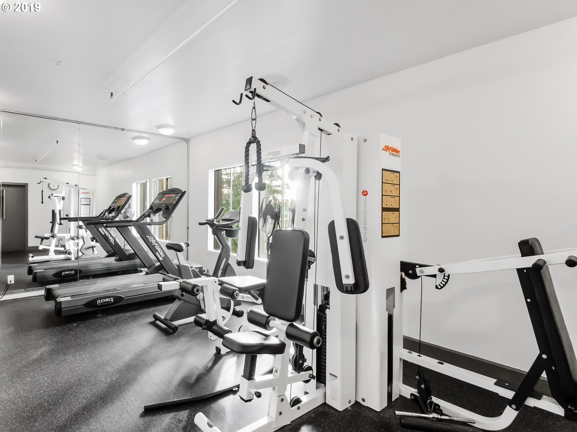 7550 Southwest Barnes Road, Unit H Portland, OR 97225 - Photo 27 of 30 Community Amenities