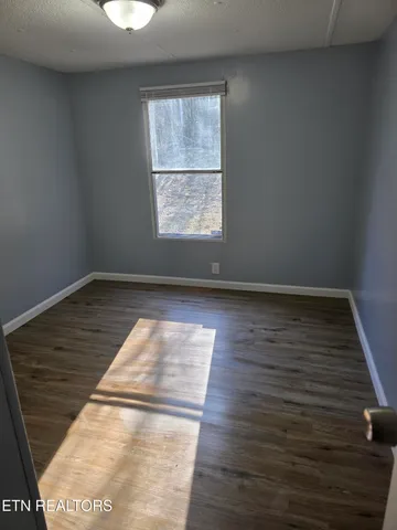 $174,900 | 1288 Maiden Lane, Jellico, TN 37762