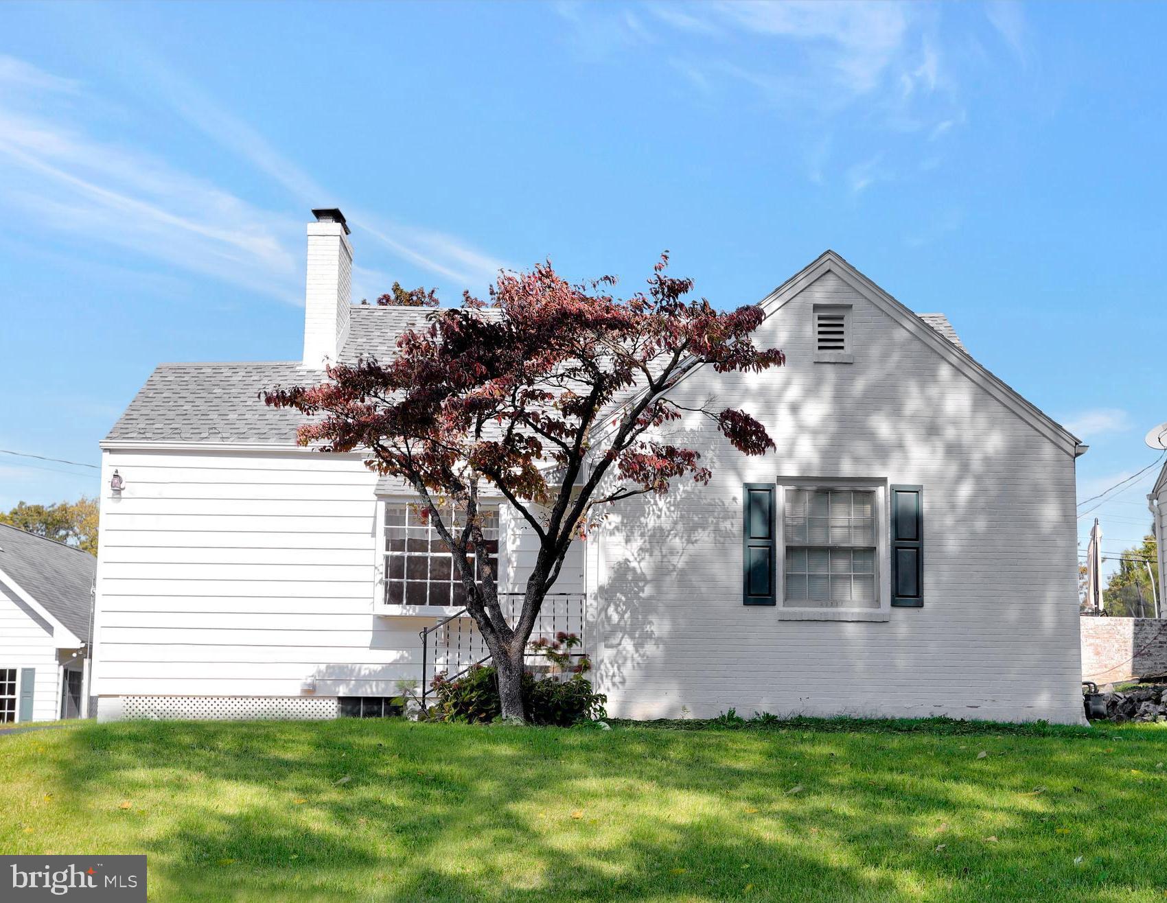 13212 Club Road Hagerstown, MD 21742 - Photo 2 of 54 Gallery Image 2