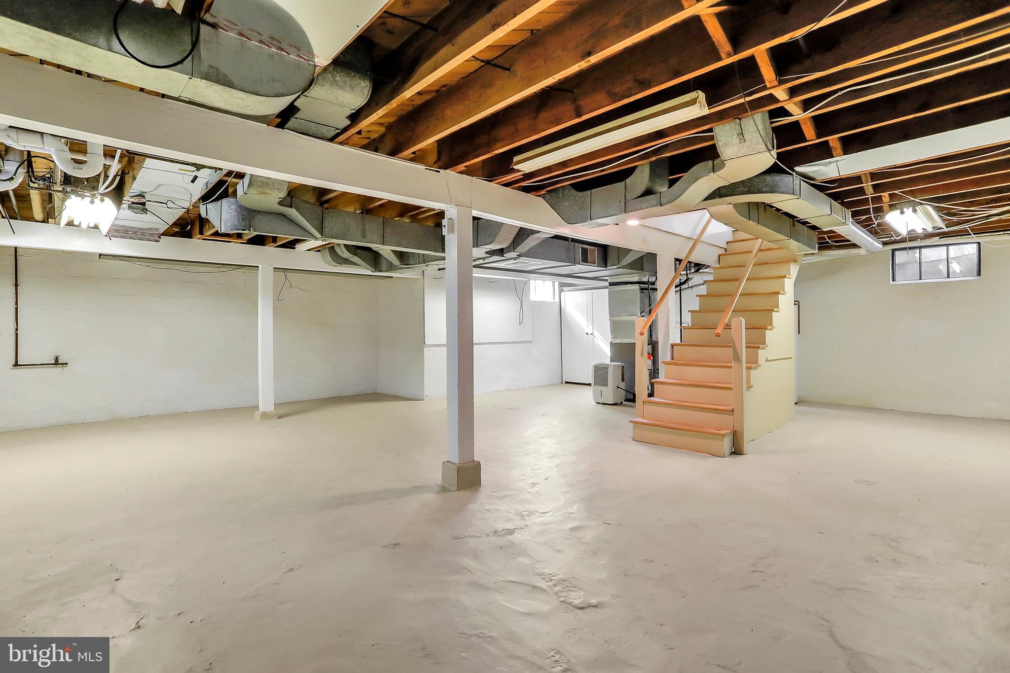13212 Club Road Hagerstown, MD 21742 - Photo 43 of 54 Full, clean basement