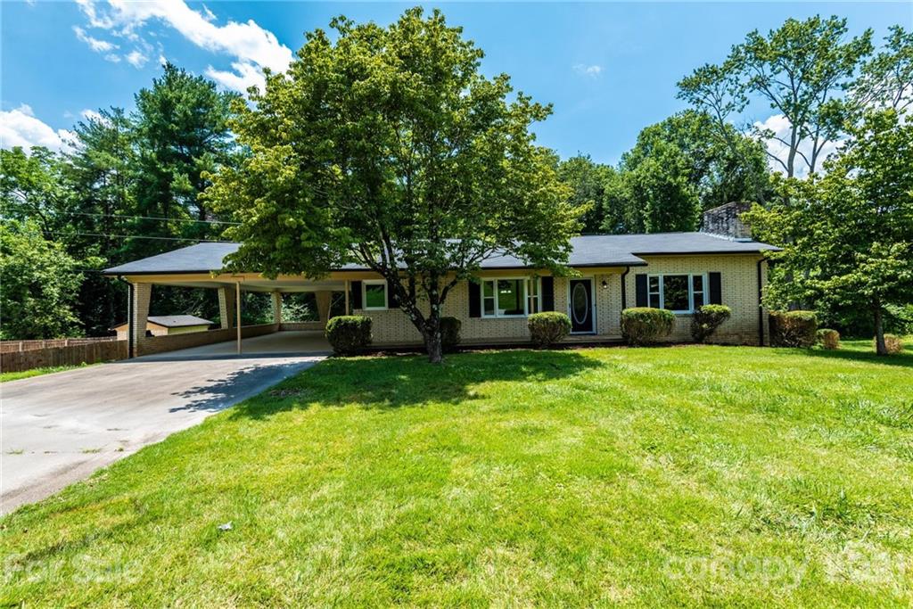 407 Legion Road Lenoir, NC 28645 - Photo 3 of 48 Gallery Image 3