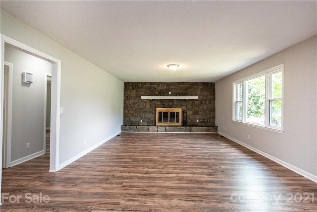 407 Legion Road Lenoir, NC 28645 - Photo 23 of 48 Gallery Image 23