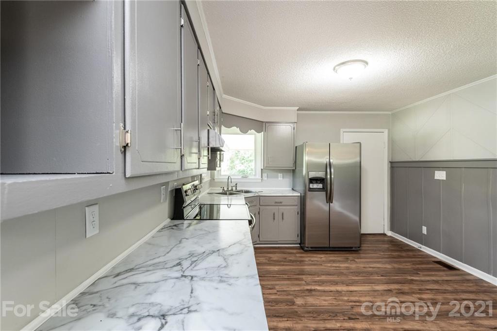 407 Legion Road Lenoir, NC 28645 - Photo 28 of 48 Gallery Image 28