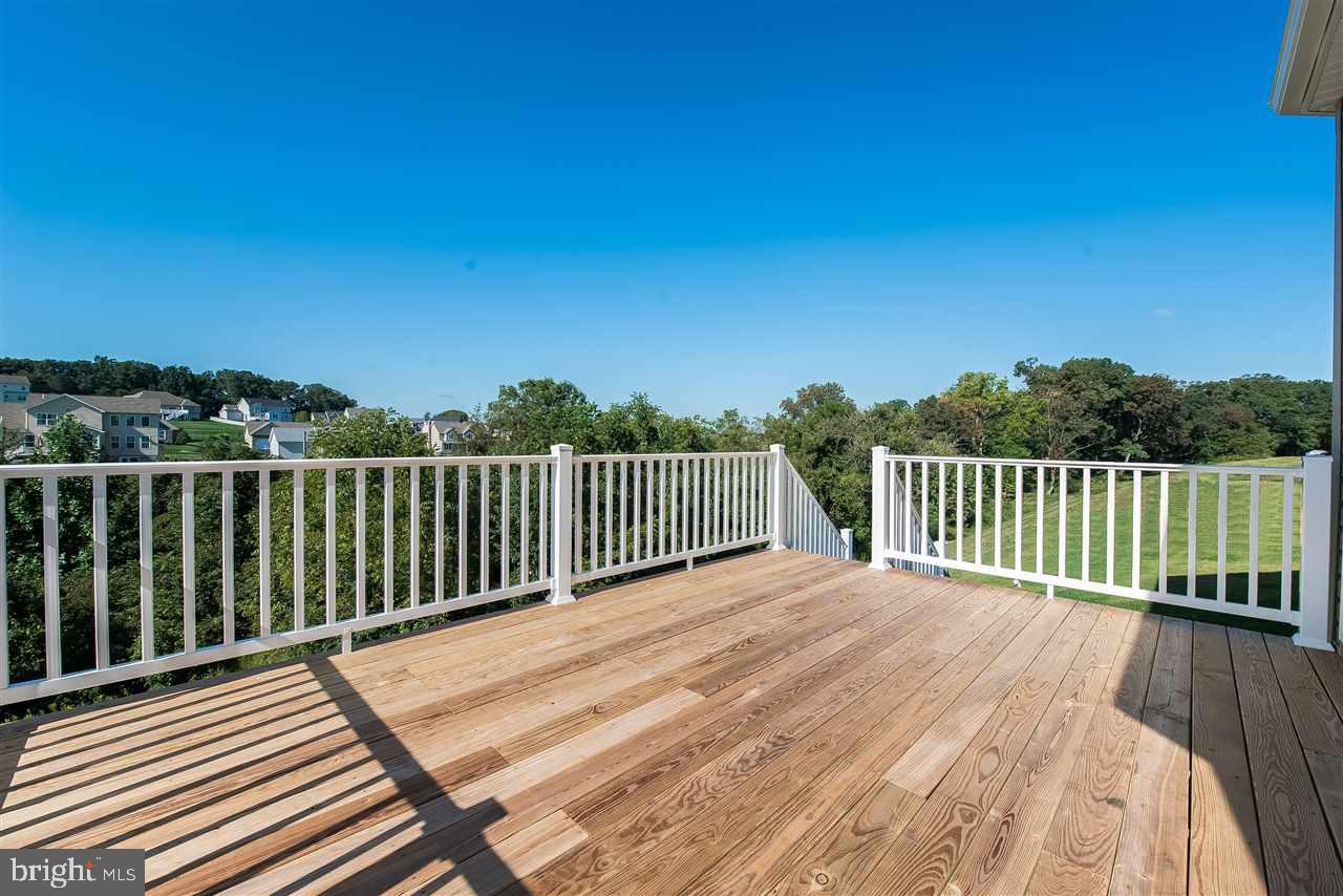 900 Ripple Drive, Unit 74 Hanover, PA 17331 - Photo 24 of 27 Deck