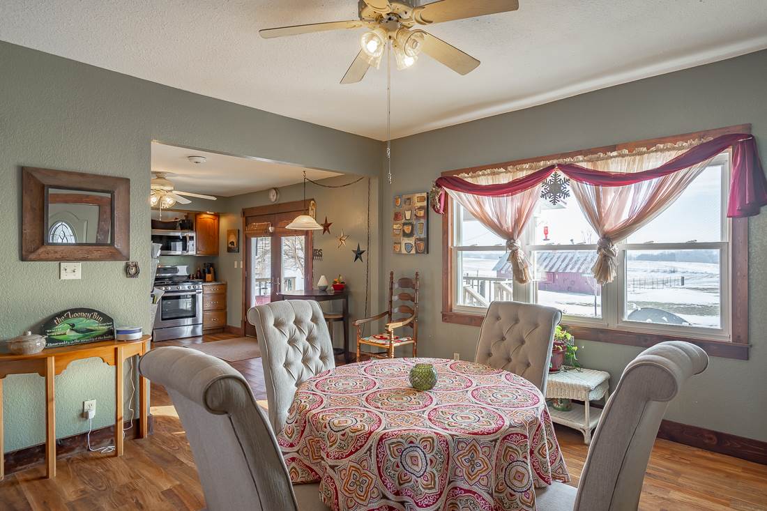 12670 Frog Pond Road Fulton, IL 61252 - Photo 6 of 18