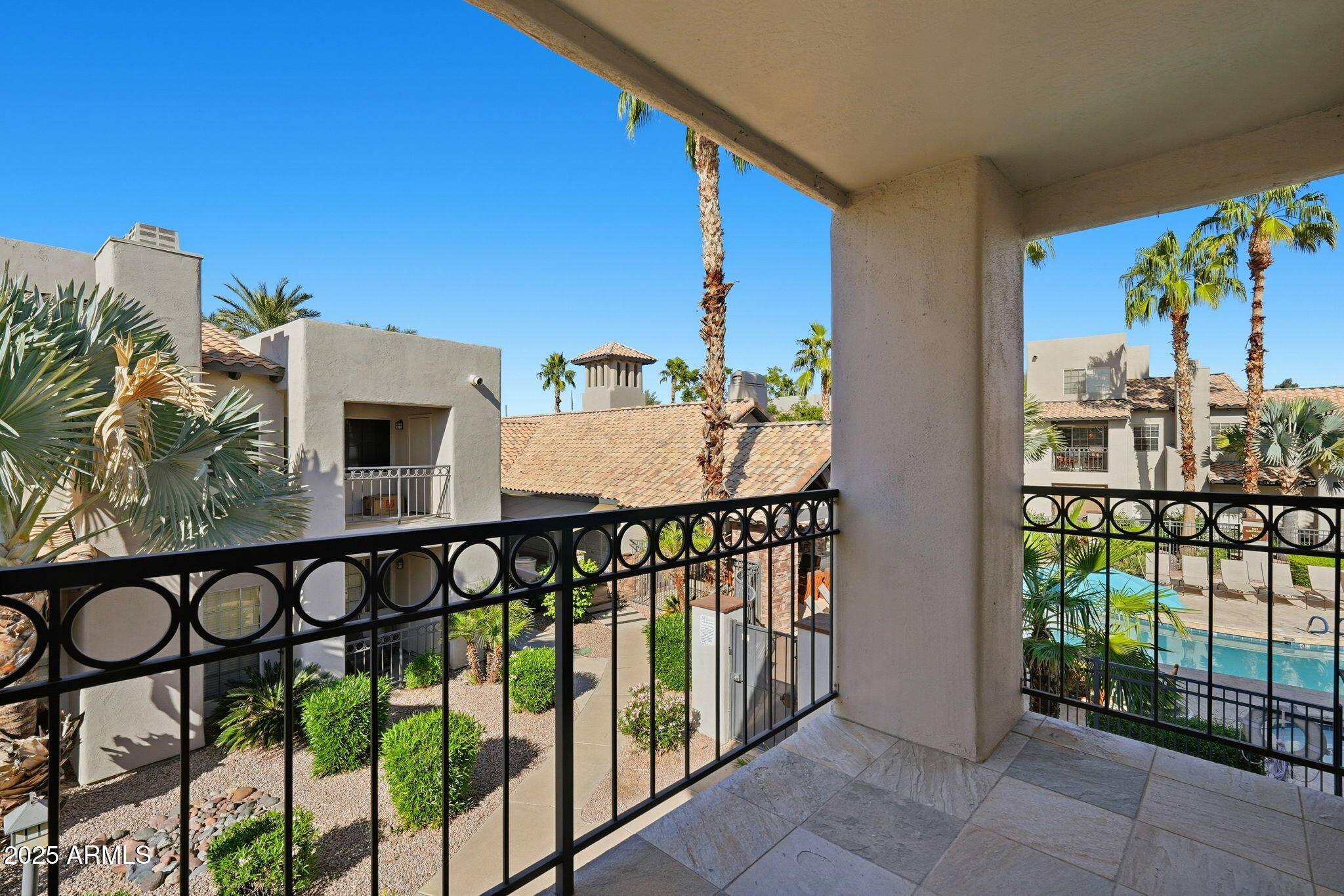 14145 North 92nd Street, Unit 2028 Scottsdale, AZ 85260 - Photo 22 of 24 a view of a balcony
