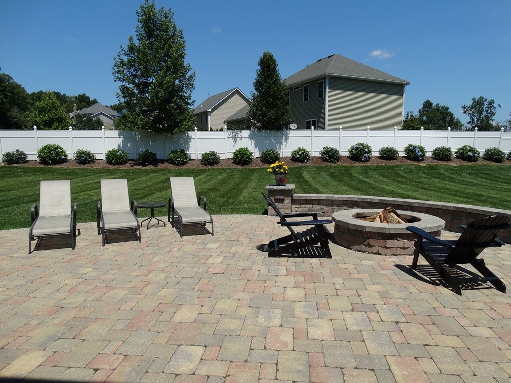 23 Frankland Road Ashland, MA 01721 - Photo 4 of 30