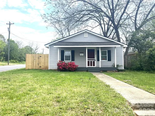 $1,600 | 320 Skyland Avenue, Charlotte, NC 28205