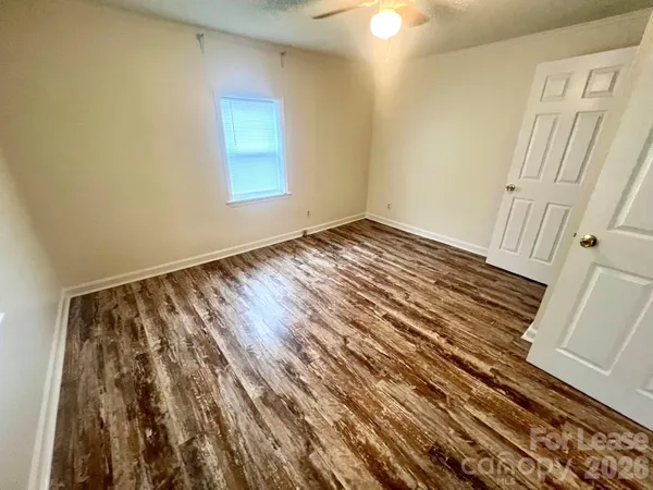 $1,600 | 320 Skyland Avenue, Charlotte, NC 28205