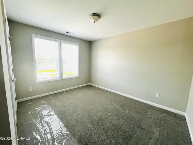 $2,300 | 1044 Jade Lane, Greenville, NC 27834