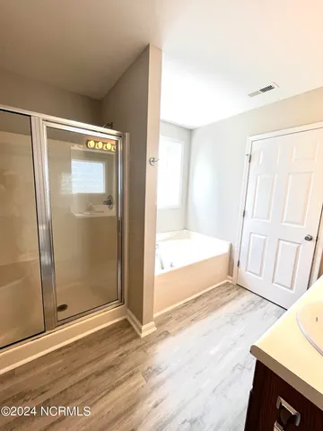 $2,300 | 1044 Jade Lane, Greenville, NC 27834