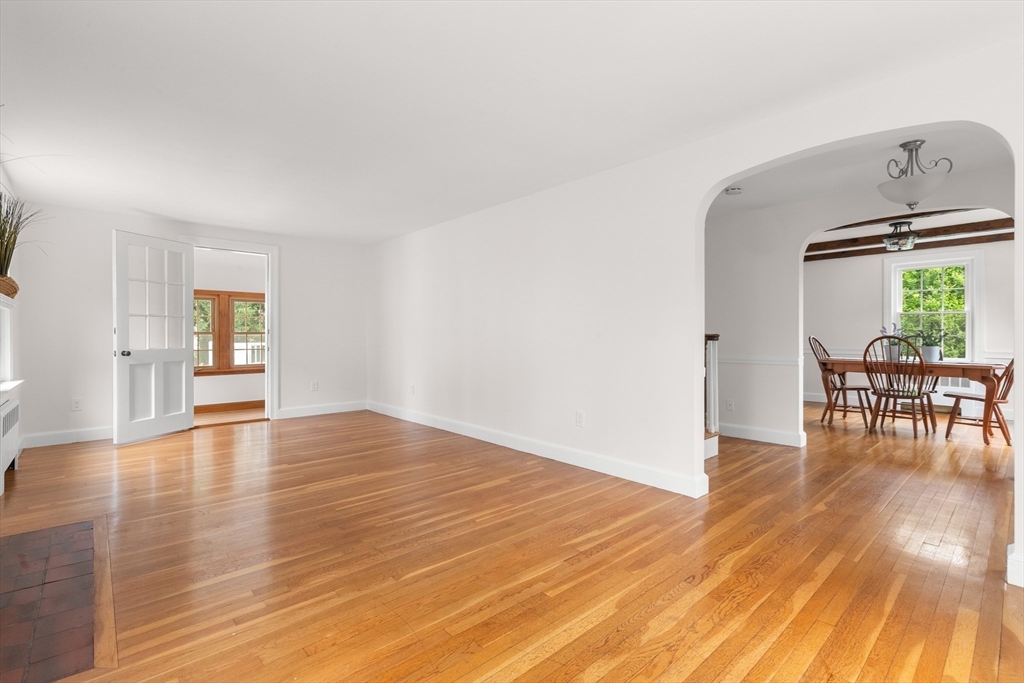 51 Newcastle Road Peabody, MA 01960 - Photo 12 of 41 Gallery Image 12