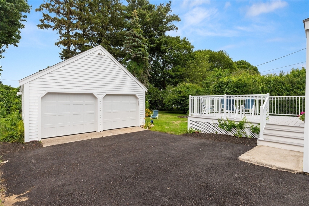 51 Newcastle Road Peabody, MA 01960 - Photo 30 of 41 Gallery Image 30