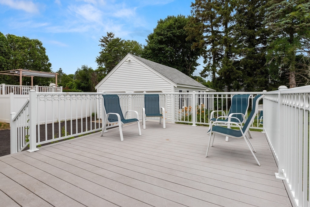 51 Newcastle Road Peabody, MA 01960 - Photo 31 of 41 Gallery Image 31