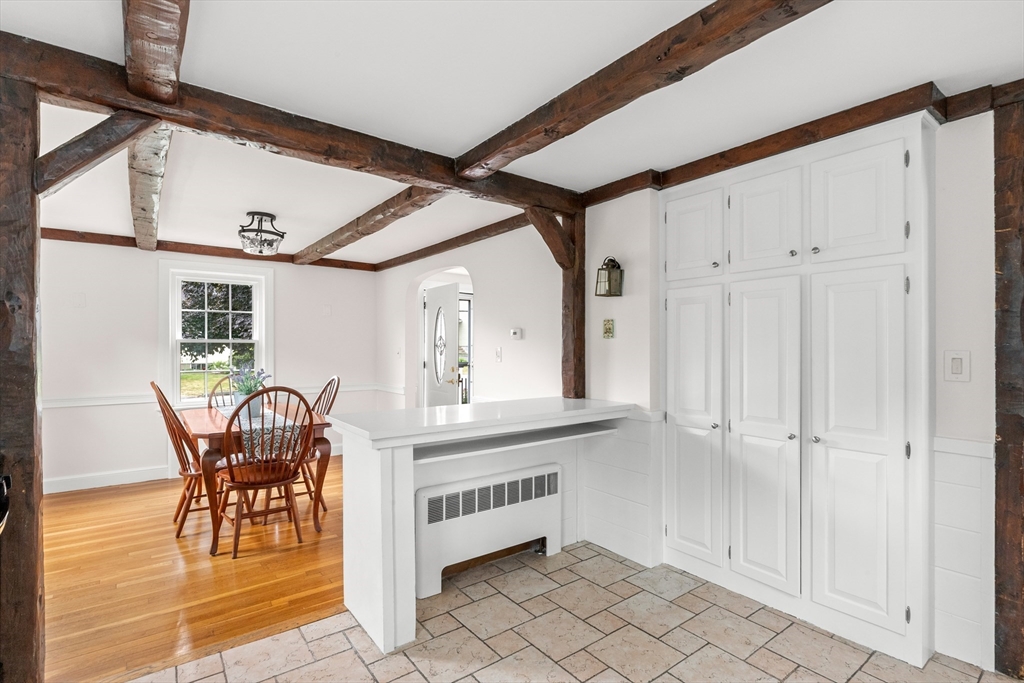51 Newcastle Road Peabody, MA 01960 - Photo 6 of 41 Gallery Image 6
