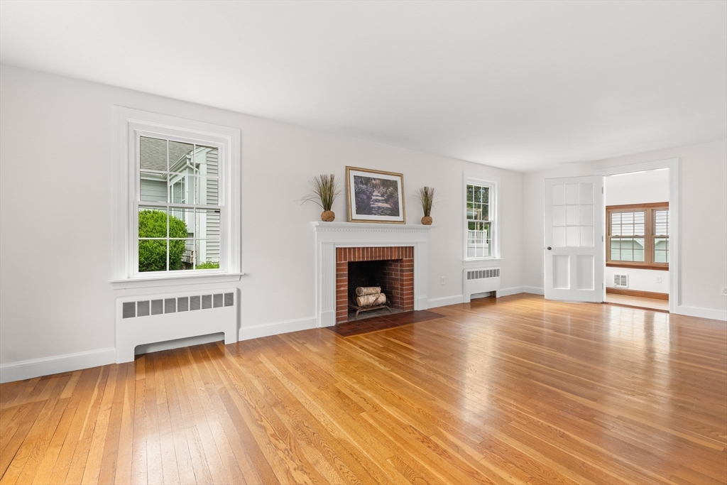 51 Newcastle Road Peabody, MA 01960 - Photo 10 of 41 Gallery Image 10