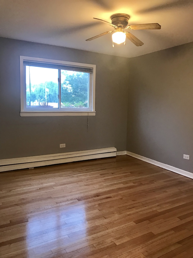 7858 Rutherford Avenue, Unit 2B Burbank, IL 60459 - Photo 11 of 17