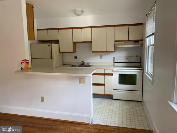 a view of a storage & utility room