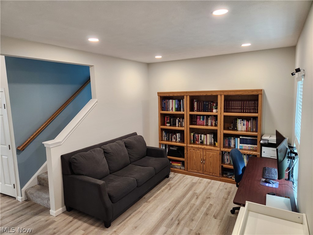 218 Stone Ridge Way Berea, OH 44017 - Photo 4 of 36