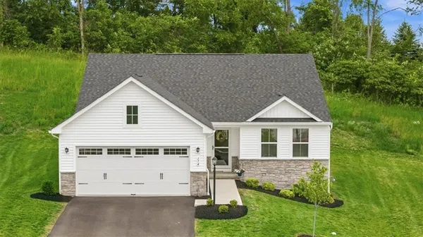$399,900 | 174 Olivia Drive, Monaca, PA 15061