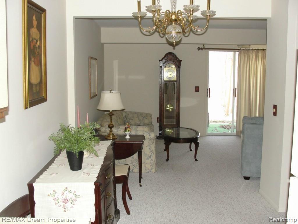 livingroom3.jpg