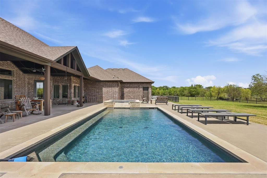 6401 Starlight Ranch Road Godley, TX 76044 - Photo 34 of 39