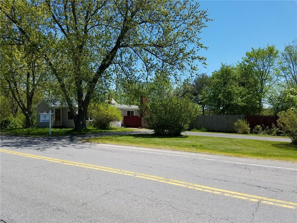 147 Middle Road Falmouth, ME 04105 - Photo 9 of 33 Photo
