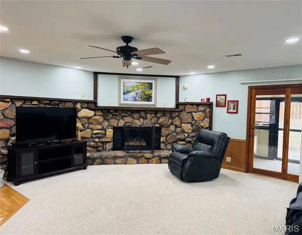 $259,000 | 2 Oak Ridge Pond Road, Hannibal, MO 63401