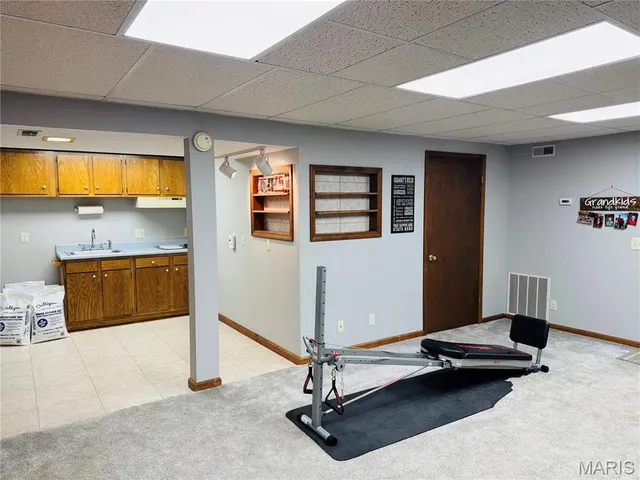 $259,000 | 2 Oak Ridge Pond Road, Hannibal, MO 63401