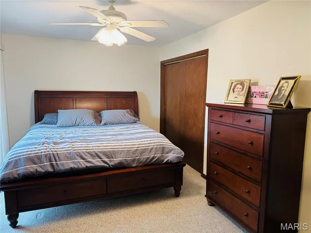 $259,000 | 2 Oak Ridge Pond Road, Hannibal, MO 63401