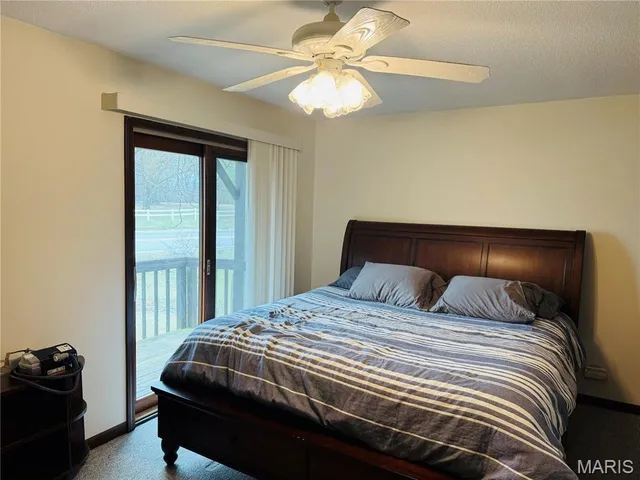 $259,000 | 2 Oak Ridge Pond Road, Hannibal, MO 63401