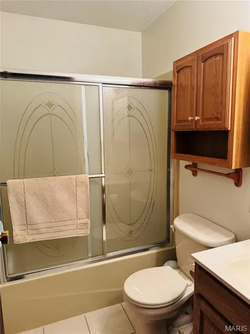 $259,000 | 2 Oak Ridge Pond Road, Hannibal, MO 63401