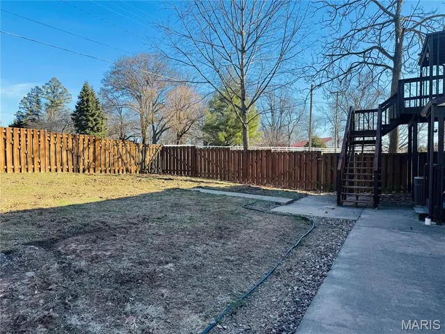 $259,000 | 2 Oak Ridge Pond Road, Hannibal, MO 63401