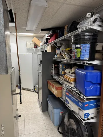 $259,000 | 2 Oak Ridge Pond Road, Hannibal, MO 63401