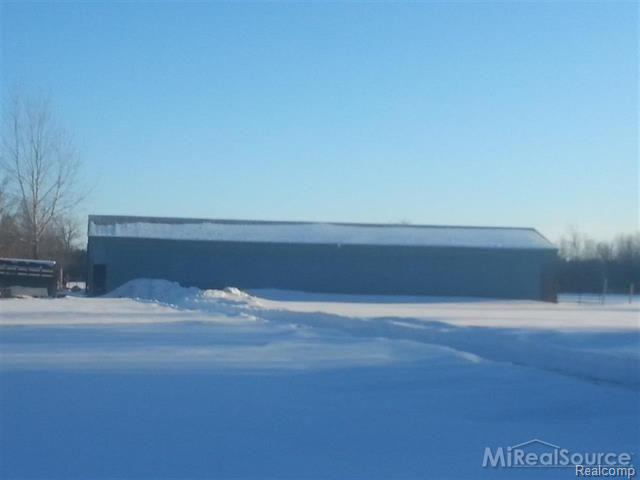 9815 Masters Road Goodells, MI 48027 - Photo 7 of 23 m7.jpg