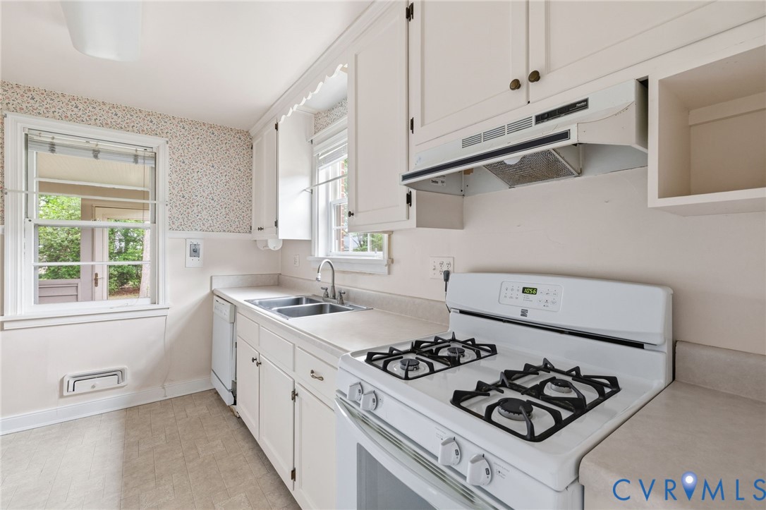 8710 Rolando Drive Henrico, VA 23229 - Photo 8 of 22