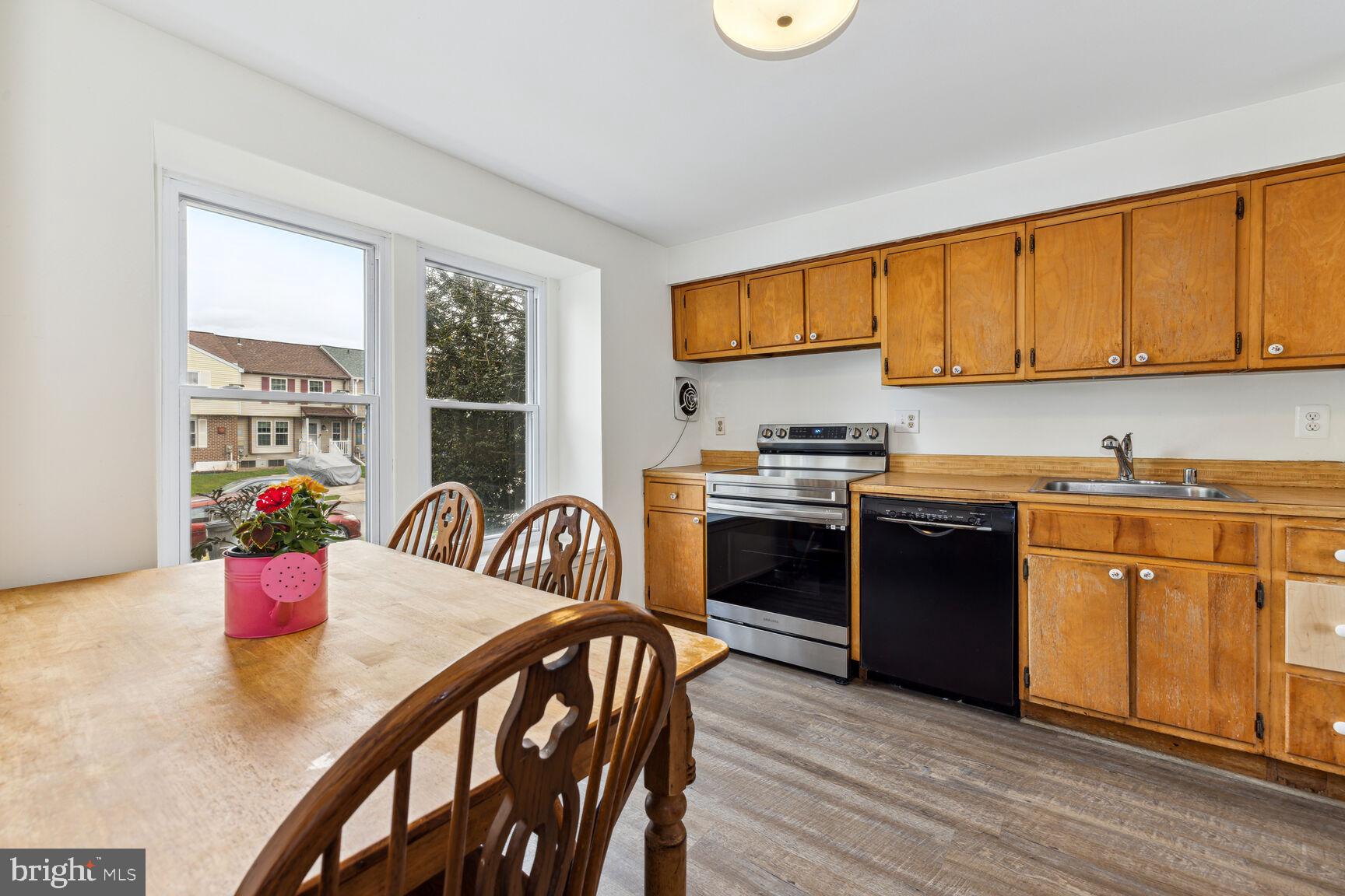 757 Young Way Westminster, MD 21158 - Photo 10 of 30 Dishwasher - 2018