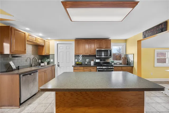 $285,000 | 5750 East Henrietta Road, Rush, NY 14543